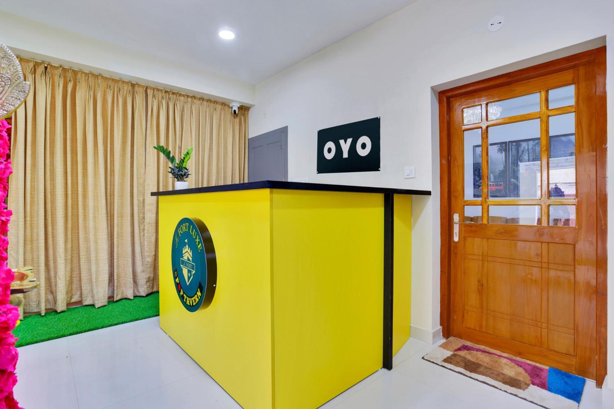 Super Collection O Lefort Luxe By Poptavern Thiruvananthapuram Εξωτερικό φωτογραφία